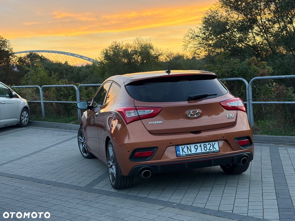 Hyundai i30 1.6 GDI Turbo Luxury - 6