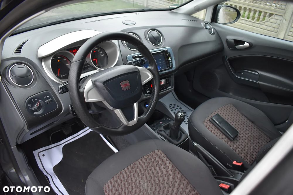 Seat Ibiza 1.6 16V Sport Edition - 20