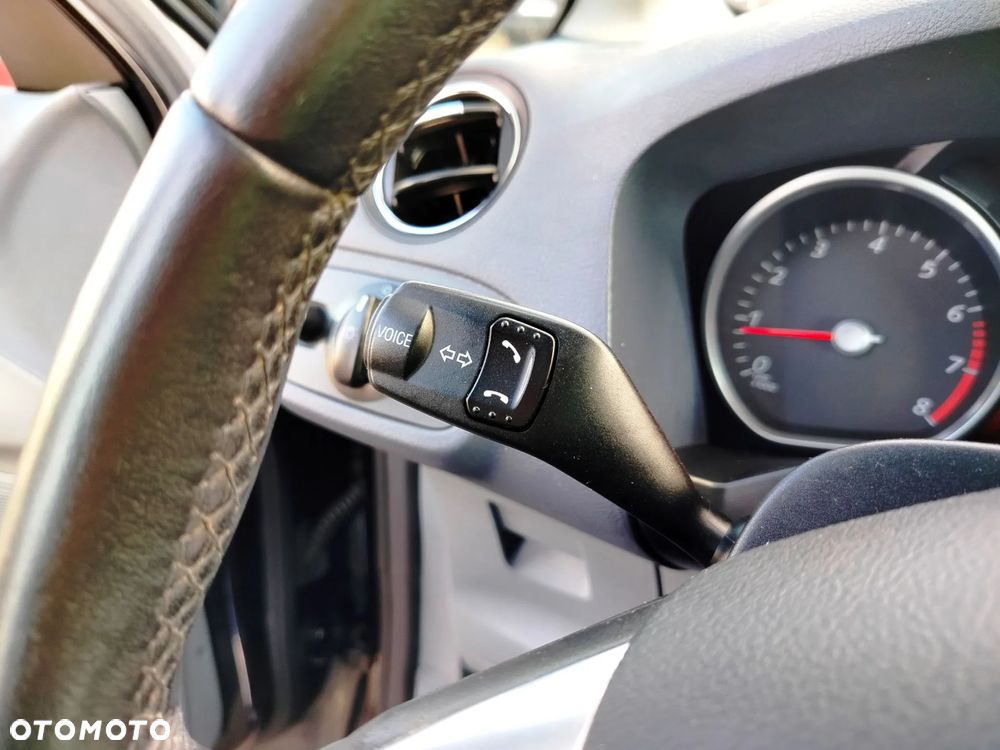 Ford S-Max 2.5 Titanium - 39
