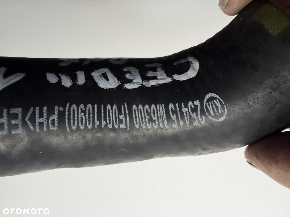 PRZEWÓD CHŁODNICY WODY DOLNY KIA CEED III 1.6 CRDI D4FE  25415-M6300 2017- - 3