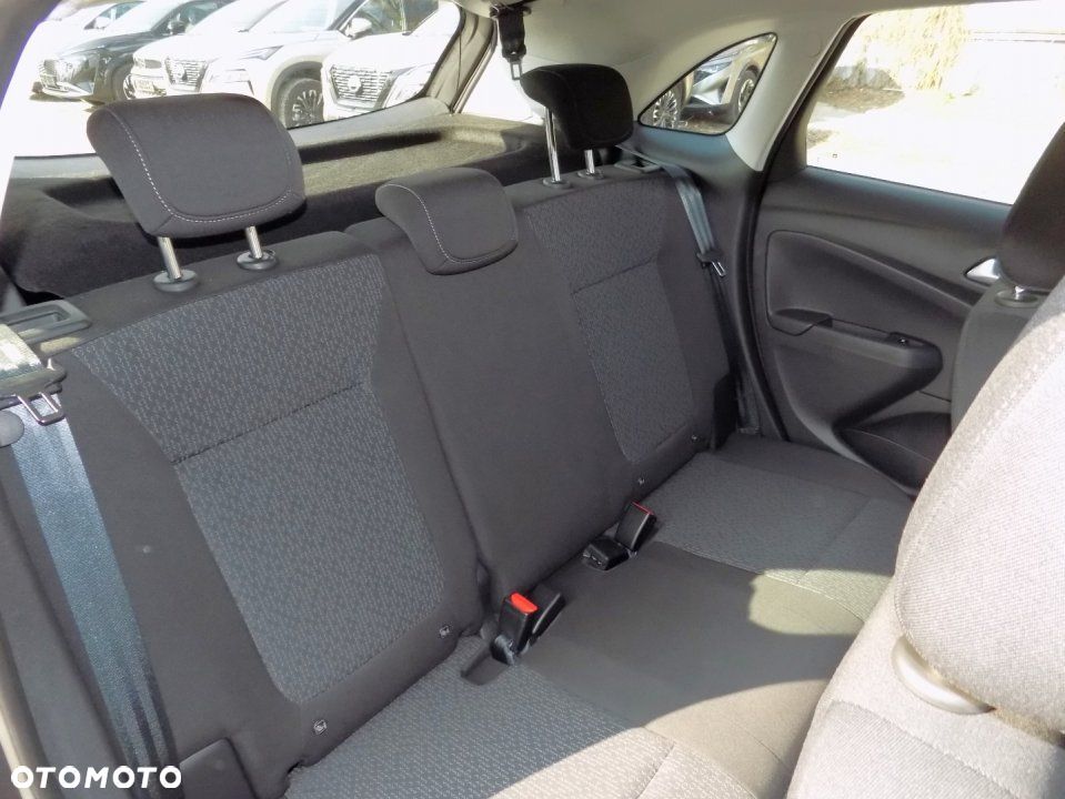 Opel Crossland X - 10