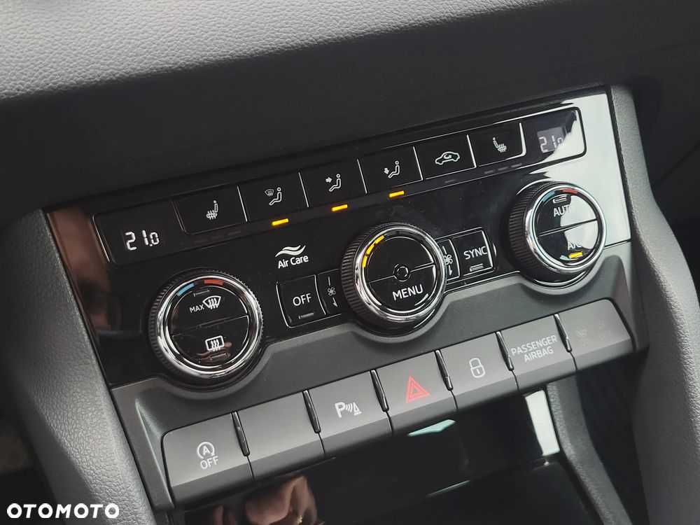 Skoda Karoq 1.5 TSI ACT Style DSG - 13