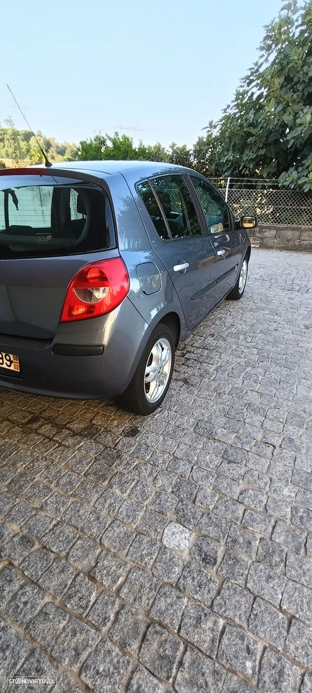 Renault Clio 1.2 16V Dynamique - 4