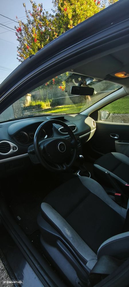 Renault Clio 1.2 16V Dynamique S - 6