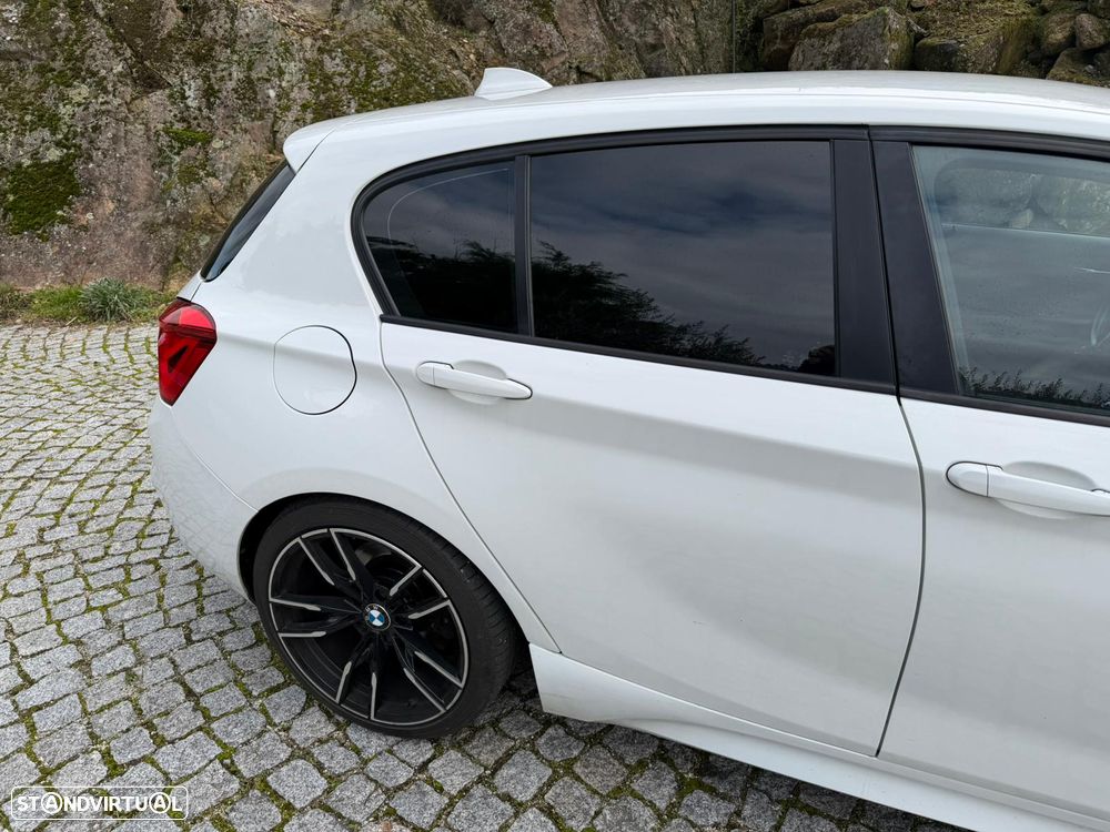 BMW 116 d Pack M - 5