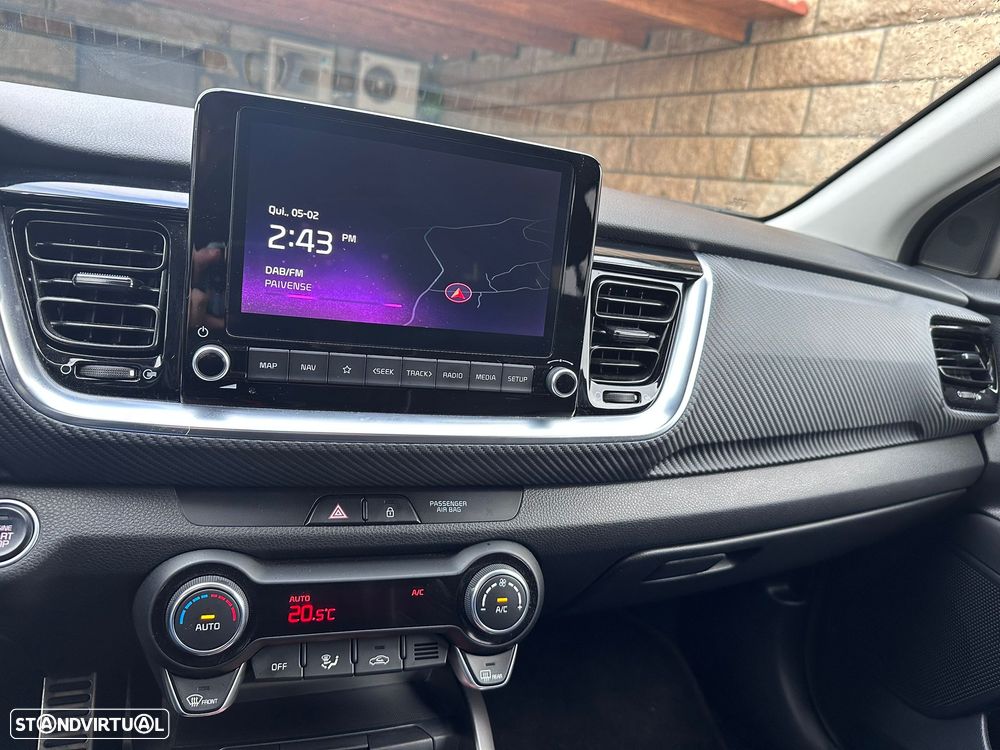 Kia Stonic - 12
