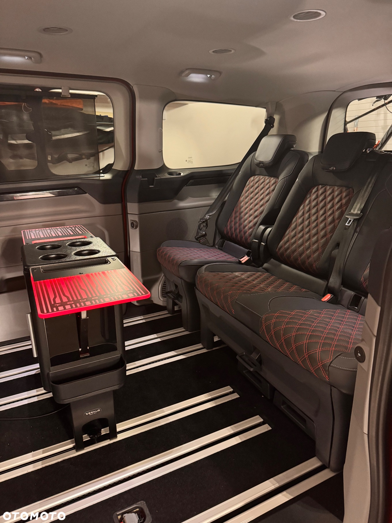 Ford Tourneo Custom 2.0 EcoBlue L1 Active SelectShift - 28