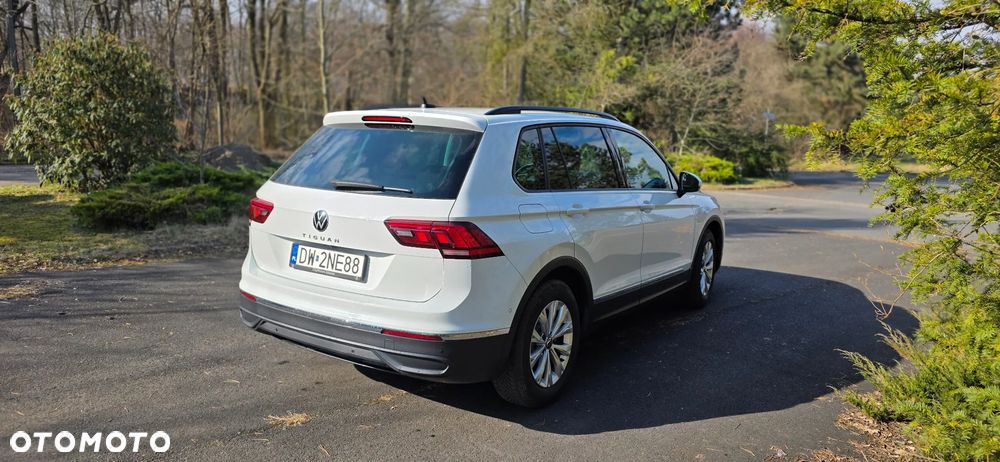 Volkswagen Tiguan - 18