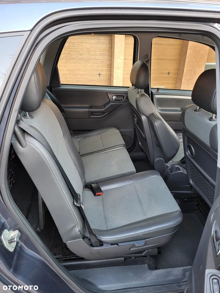 Opel Meriva 1.6 16V Cosmo - 19