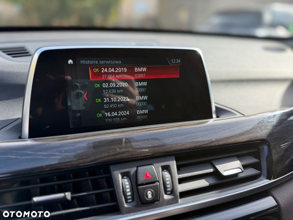 BMW X1 xDrive20i Sport Line - 39