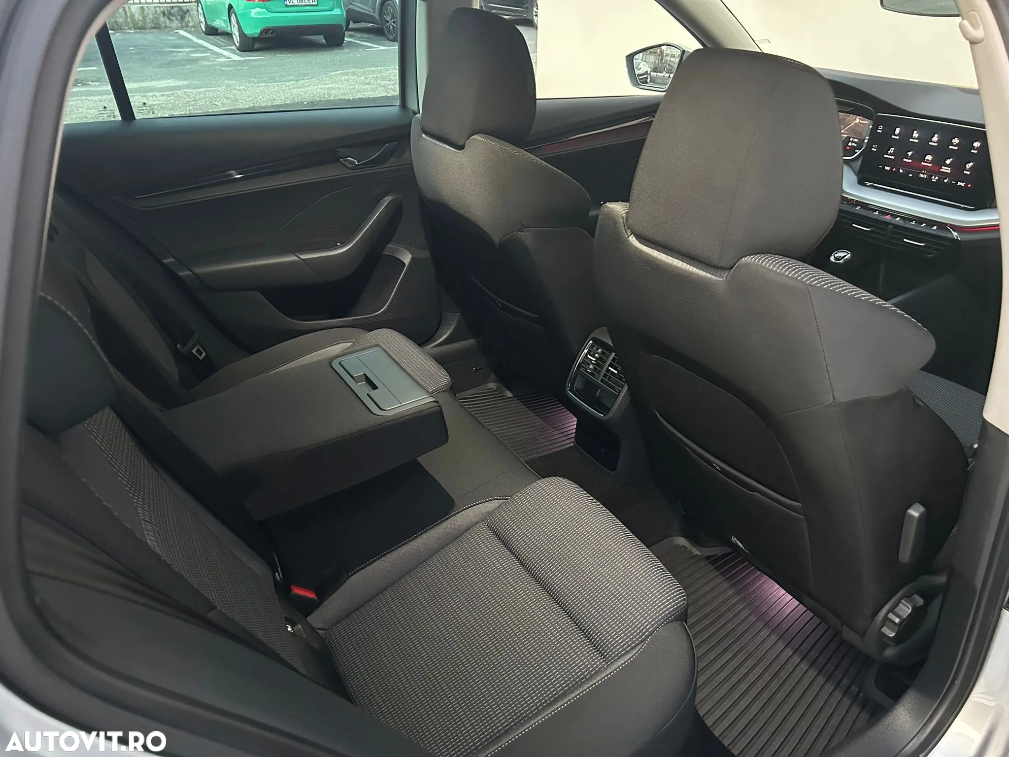 Skoda Octavia Combi 2.0 TDI Style - 6