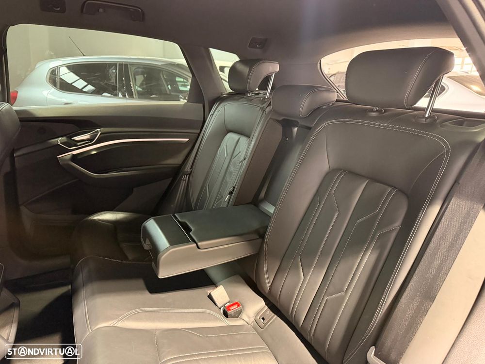 Audi e-tron 55 quattro S line - 17