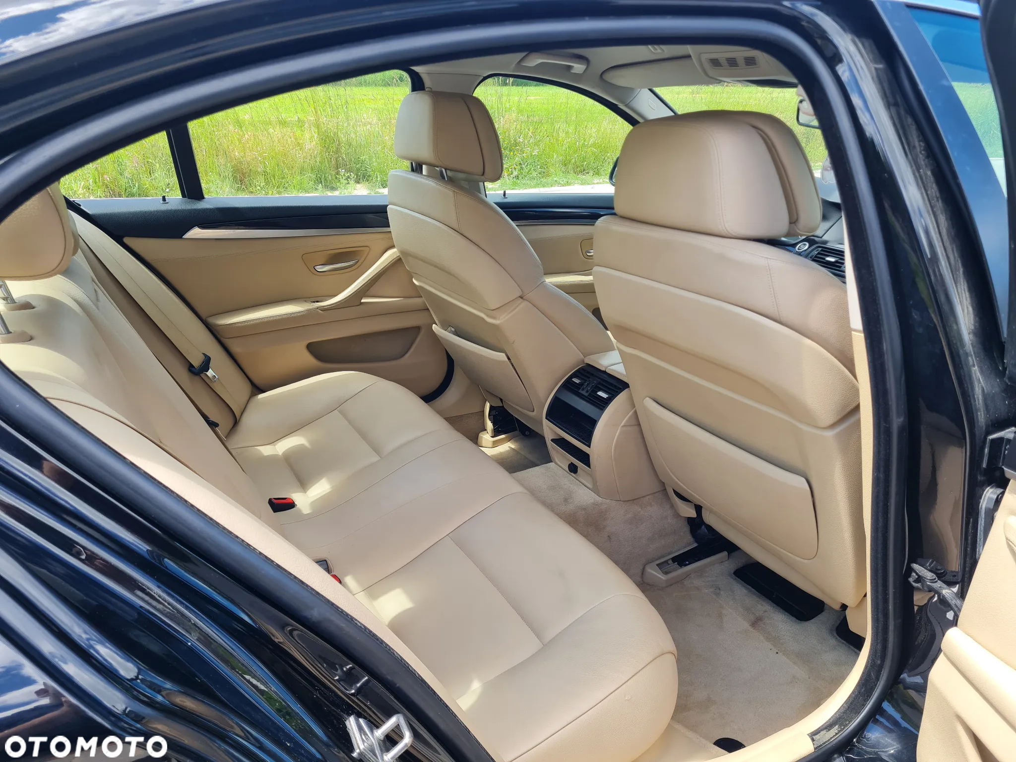 BMW Seria 5 525d Sport-Aut - 12