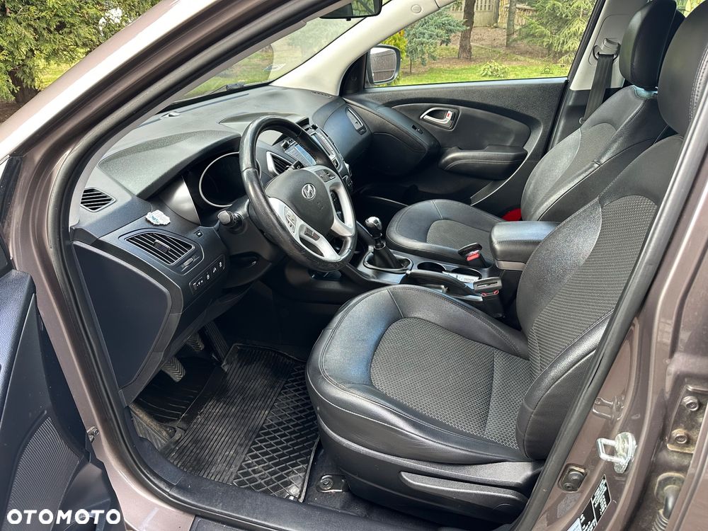 Hyundai ix35 1.7 CRDi Premium 2WD - 12