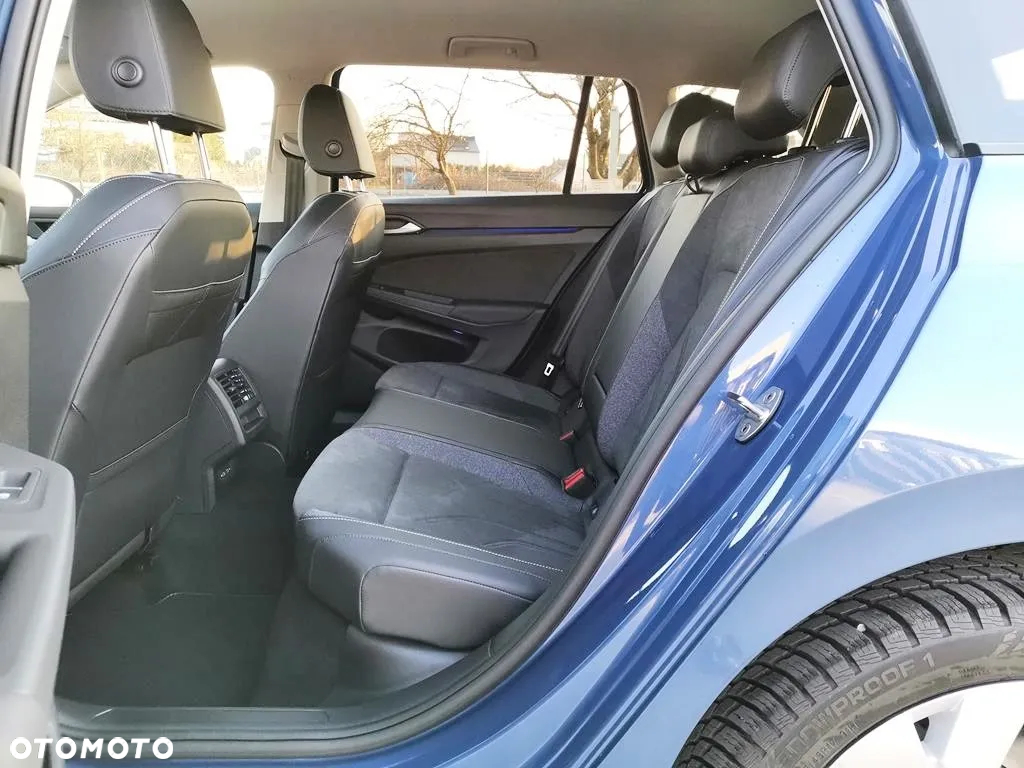 Volkswagen Golf - 16