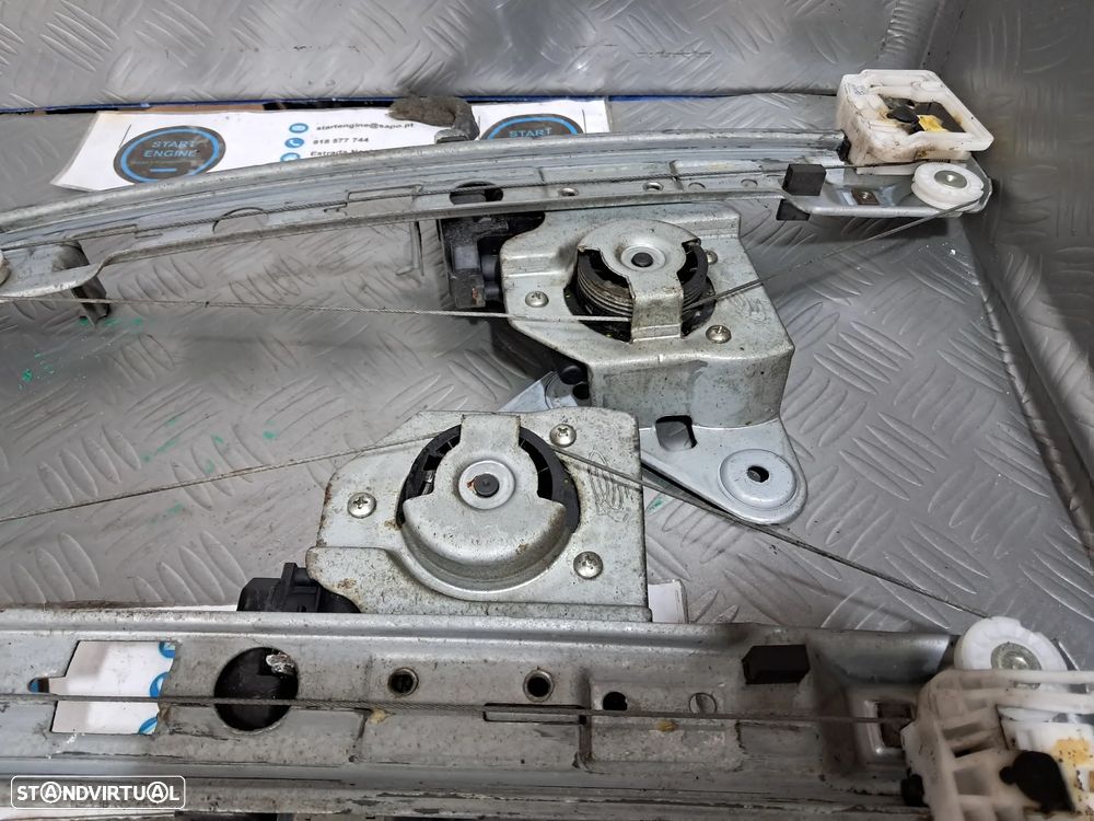 Elevador porta tras Renault Megane II - 3