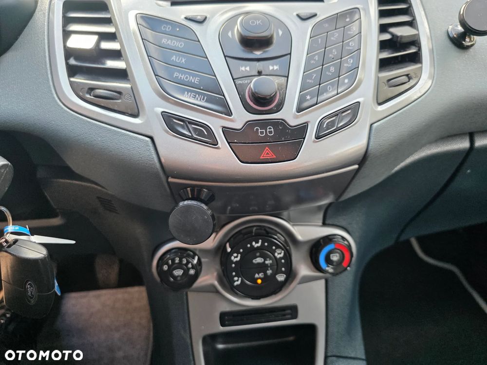 Ford Fiesta 1.25 Titanium - 15