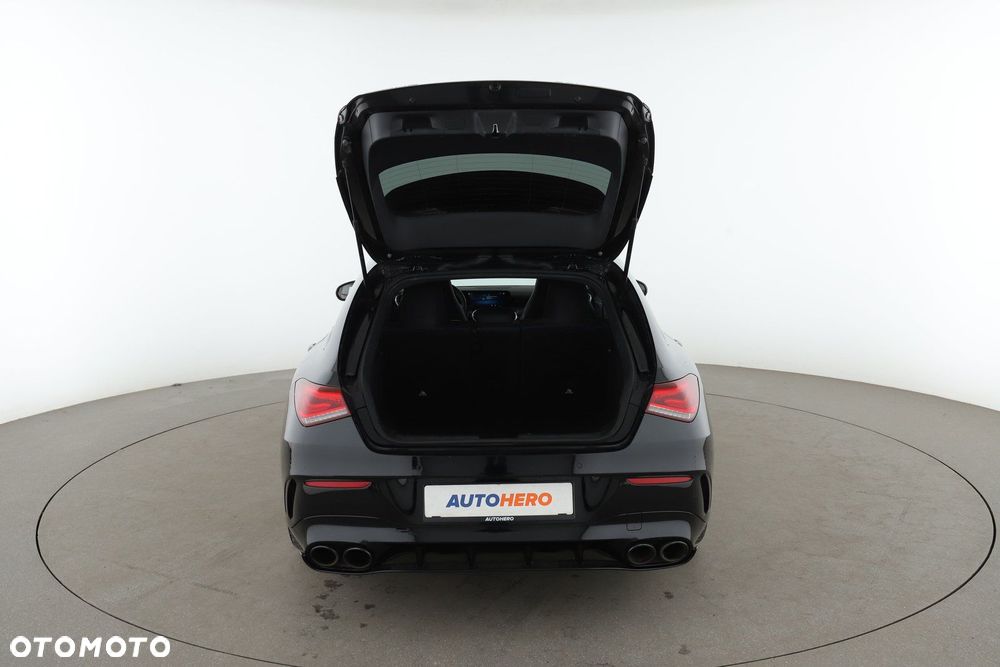 Mercedes-Benz CLA - 26