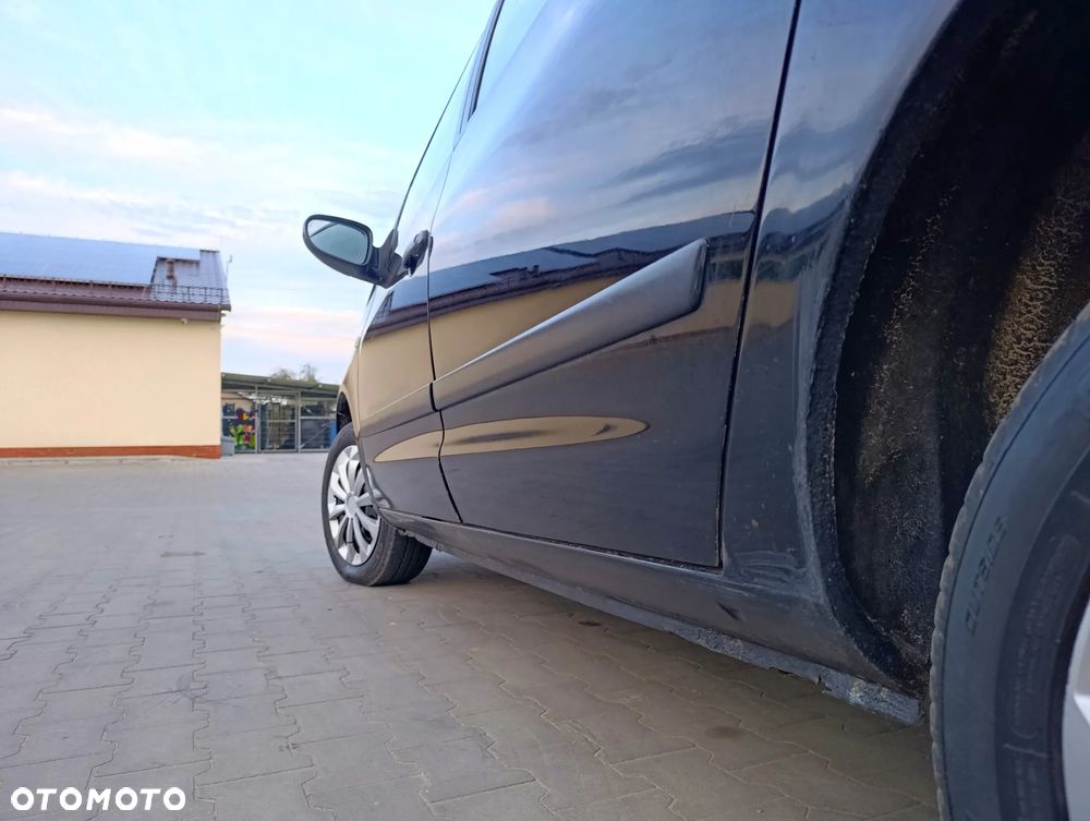 Ford Galaxy 2.0 - 11