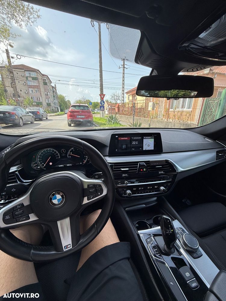 BMW Seria 5 530i AT - 3