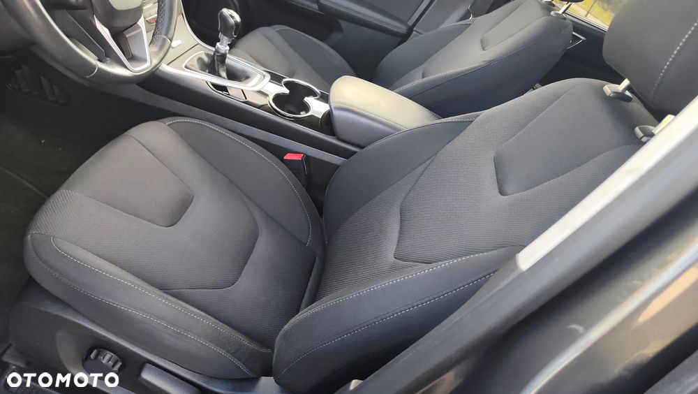 Ford S-Max 1.5 EcoBoost Titanium - 4