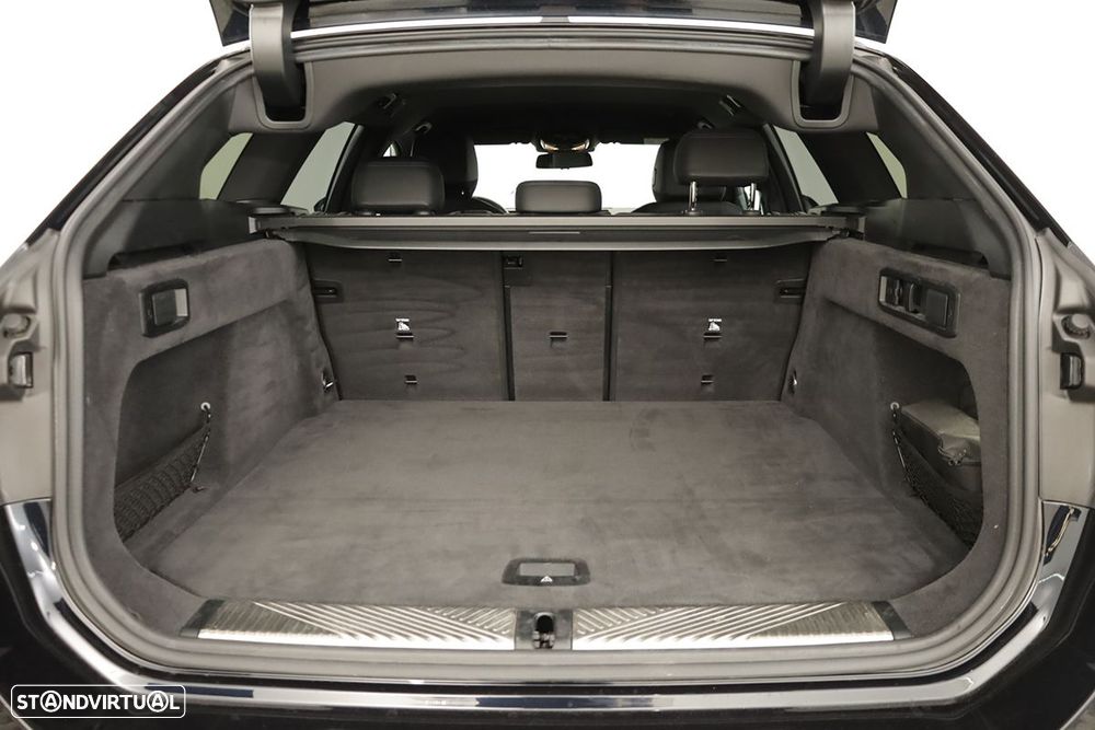 BMW 530 e Pack Desportivo M - 24