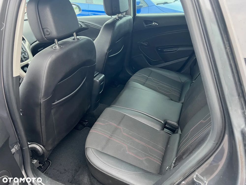 Opel Astra 1.7 CDTI Edition 150 - 5