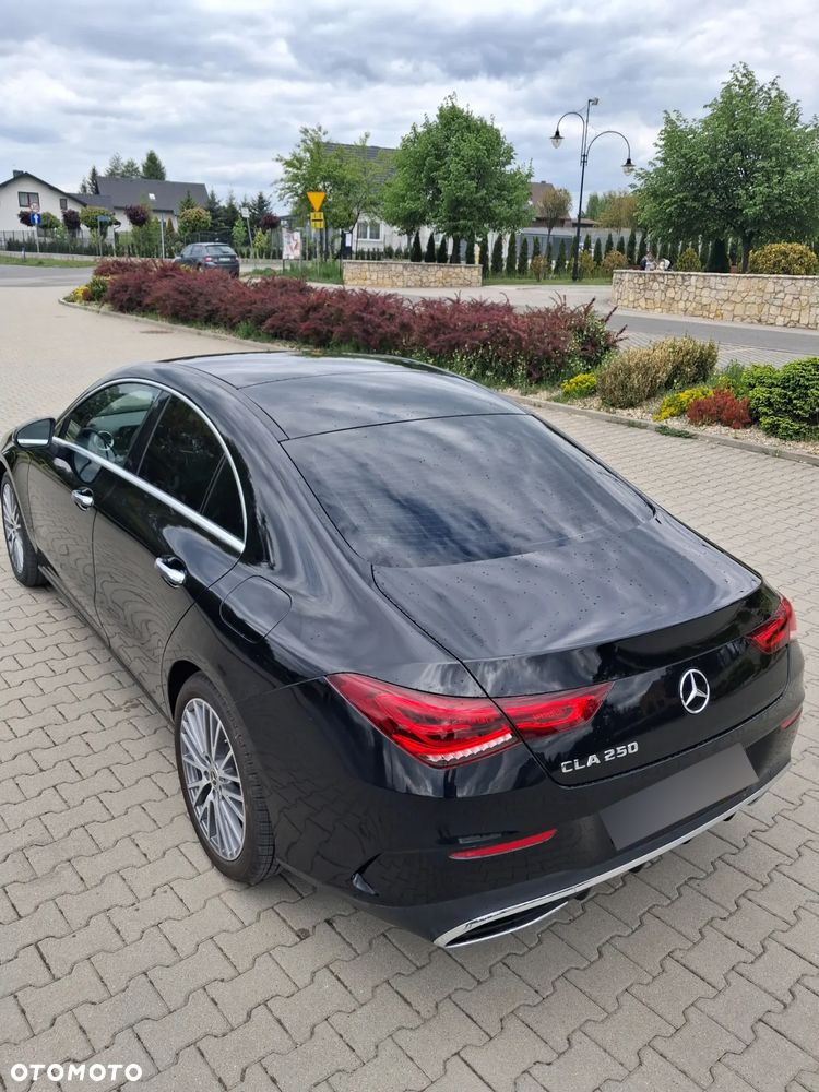 Mercedes-Benz CLA 250 Edition 1 7G-DCT - 13