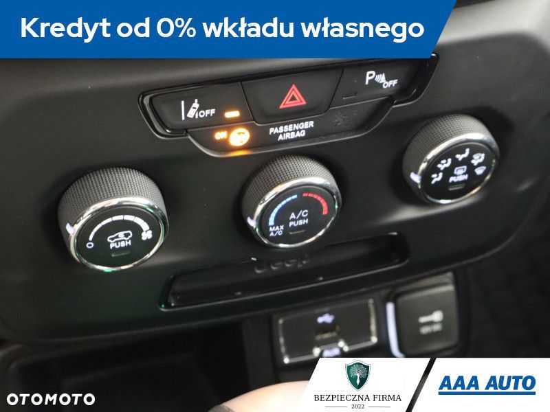 Jeep Renegade - 14
