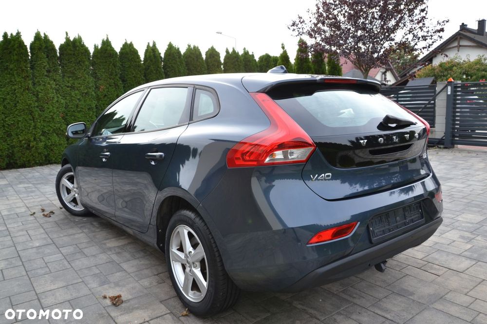 Volvo V40 2018 photo 3