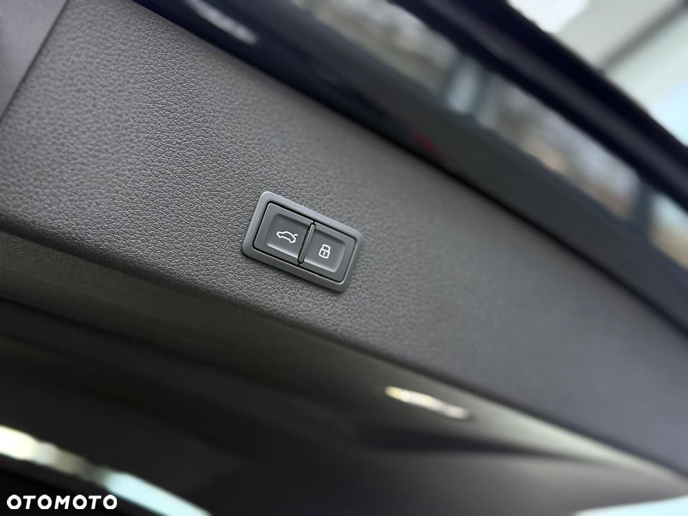 Audi e-tron 55 Quattro S Line - 10