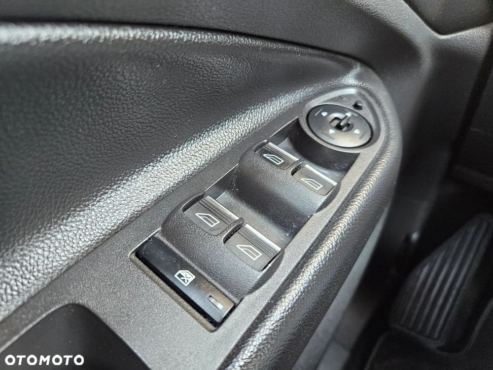 Ford Kuga 1.5 EcoBoost FWD Titanium ASS MMT6 - 19