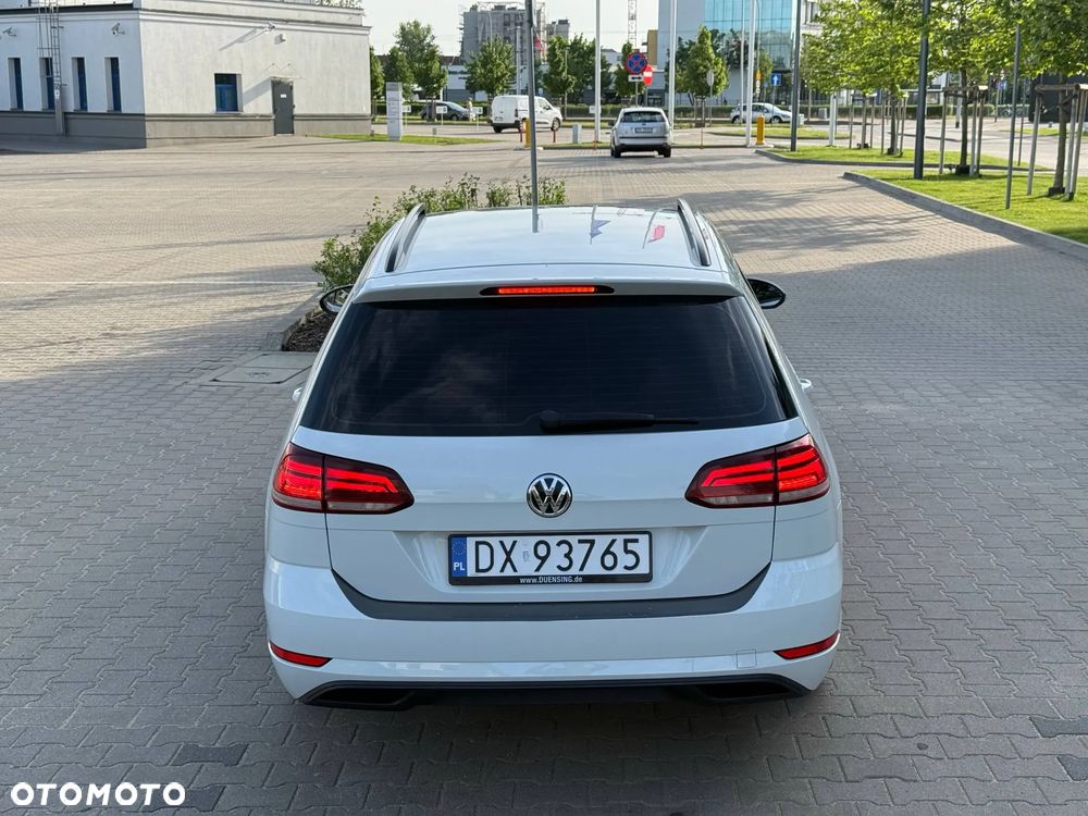 Volkswagen Golf 1.6 TDI (BlueMotion Technology) Comfortline - 4