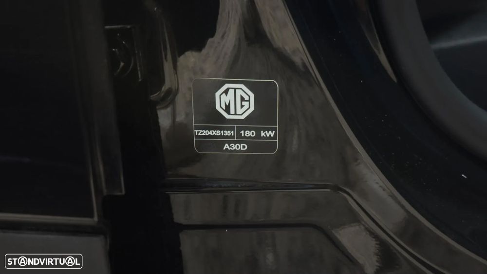 MG MG4 77 kWh Extended Range Luxury - 25