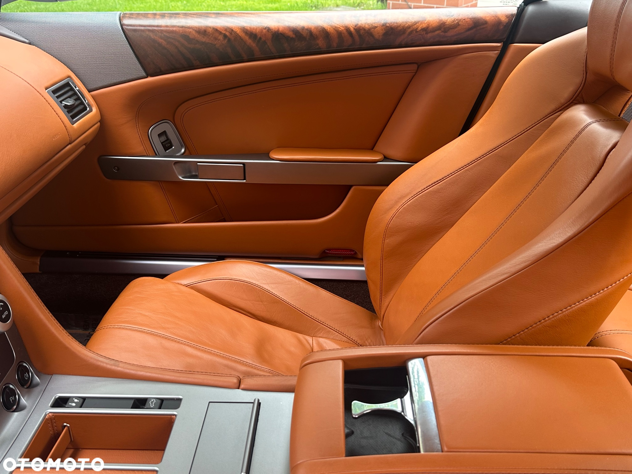 Aston Martin DB9 Sport Edition Touchtronic II - 4