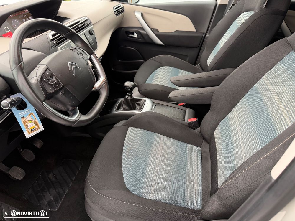 Citroën C4 Grand Picasso - 24