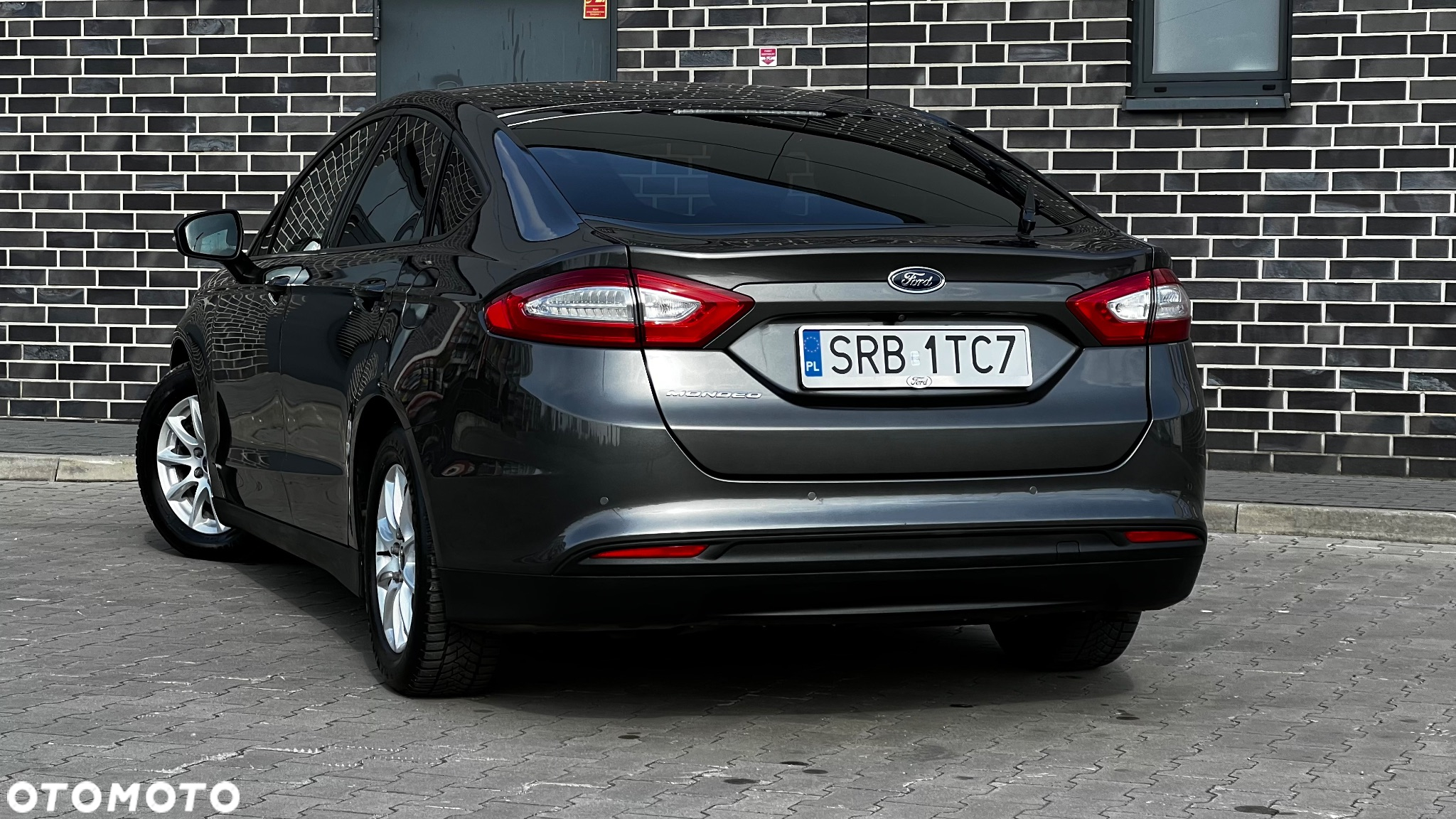 Ford Mondeo - 17