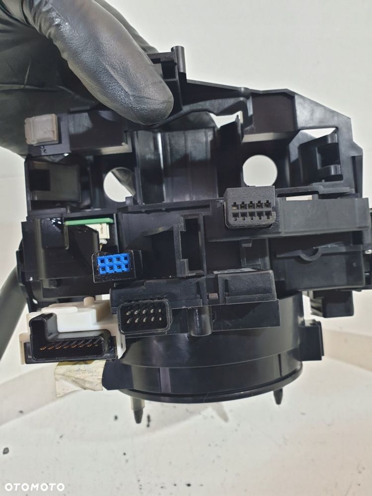 PRZEŁĄCZNIK ZESPOLONY TAŚMA 1K0959653 GOLF V EU - 8