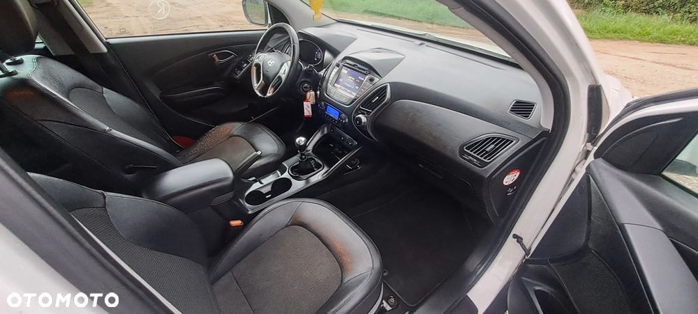 Hyundai ix35 1.7 CRDi Premium 2WD - 11