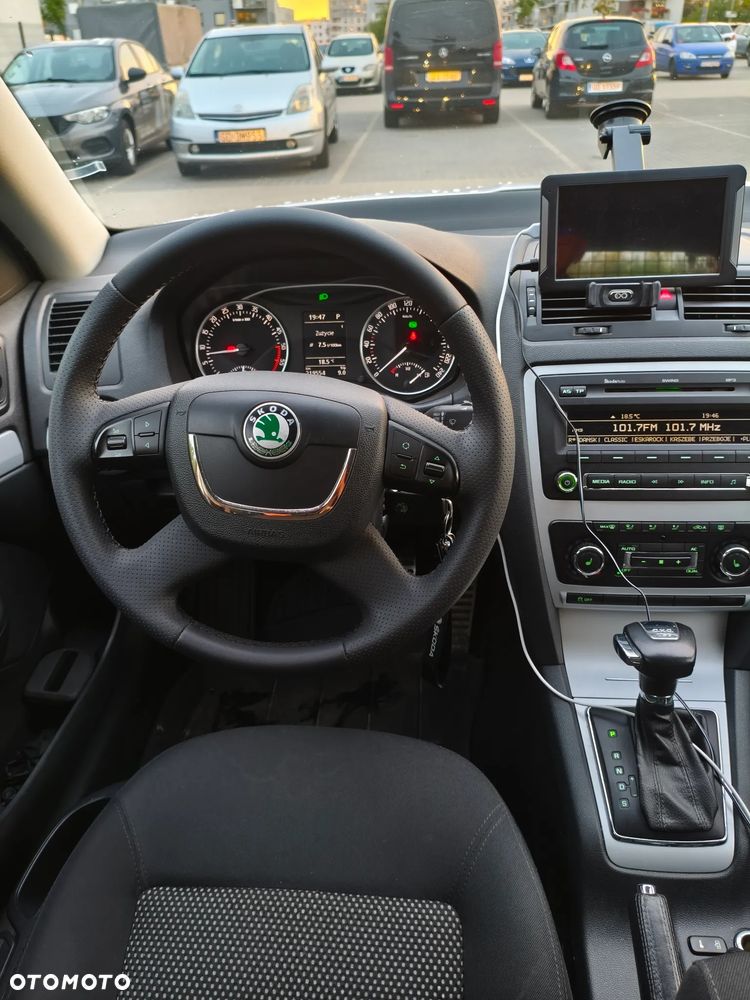 Skoda Octavia Scout 2.0 TDI DPF DSG - 8