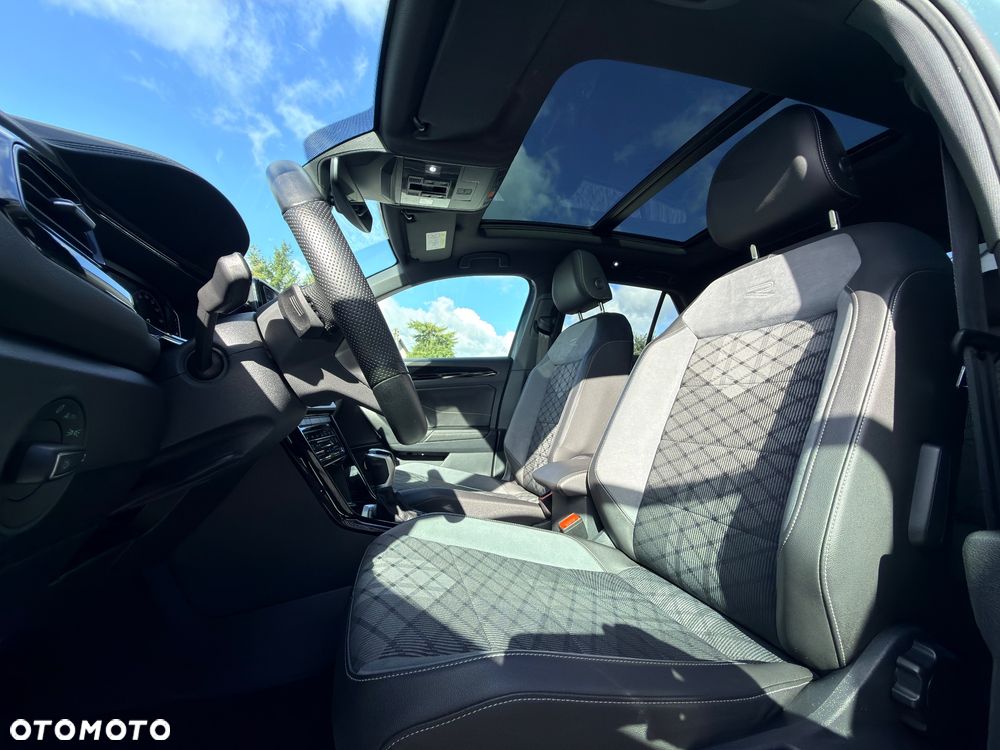 Volkswagen T-Roc 1.5 TSI OPF DSG R-Line - 22