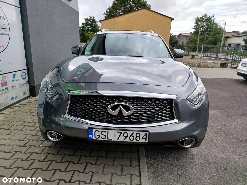 Infiniti QX70 3.7 S - 2