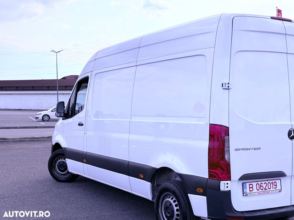 Mercedes-Benz Sprinter (BlueTec) 906.233 BlueEFFICIENCY - 7