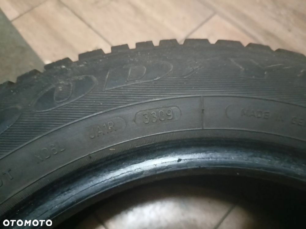 Renault Clio 1.2 16V Authentique - 2