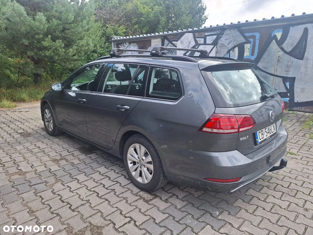 Volkswagen Golf 1.5 TSI BMT Evo Comfortline - 3