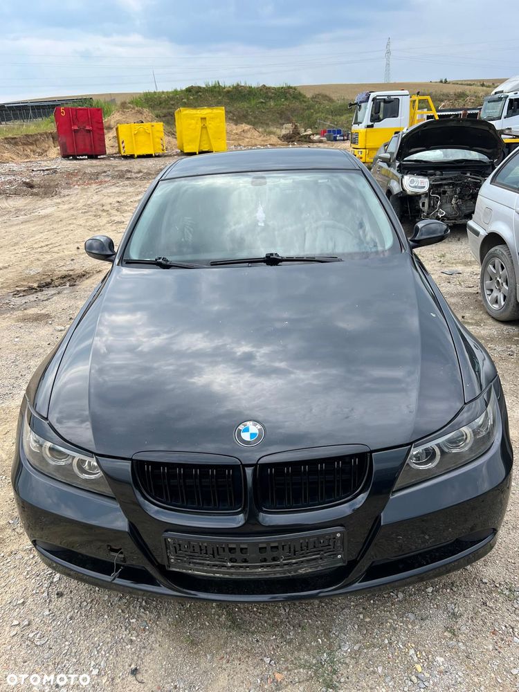 BMW E90 318d części maska zderzak drzwi błotnik lampa deska fotele (475 Black Sapphire) (N47) 2008 przedlift - 8