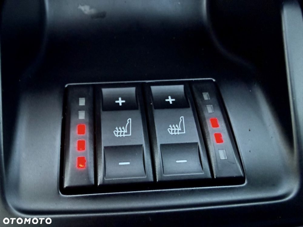 Ford S-Max 2.0 TDCi DPF Titanium - 23