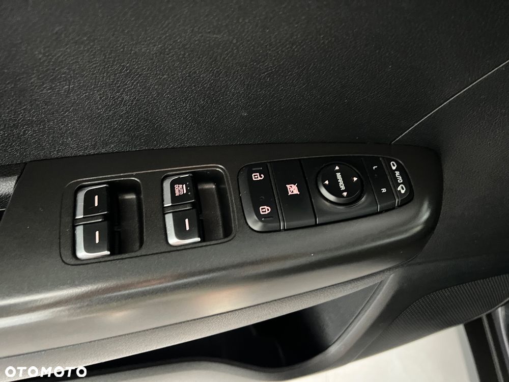Kia Sportage - 24