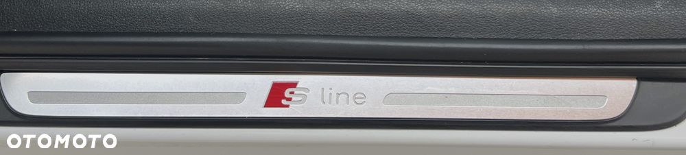 Audi A3 Limousine 1.4 TFSI CoD ultra Ambiente S tronic - 31