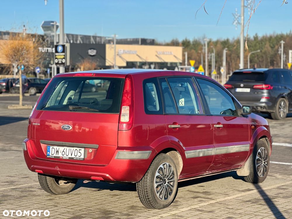 Ford Fusion 1.4 Ambiente - 6